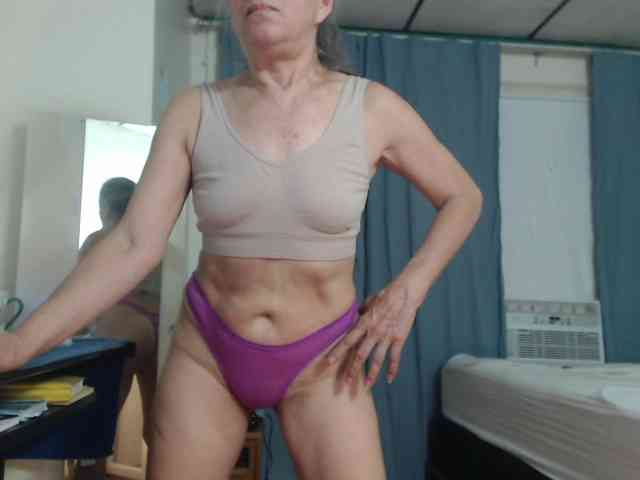 FIXMYASSTOO webcam