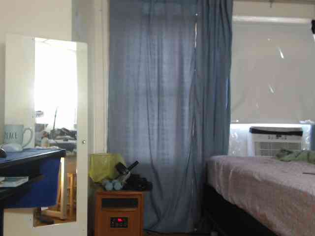 FIXMYASSTOO webcam