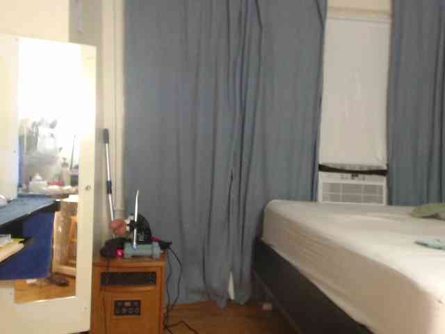 FIXMYASSTOO webcam