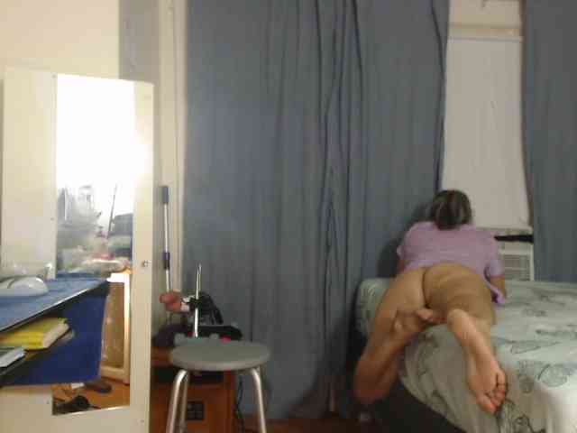 FIXMYASSTOO webcam