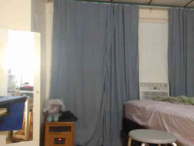 FIXMYASSTOO webcam