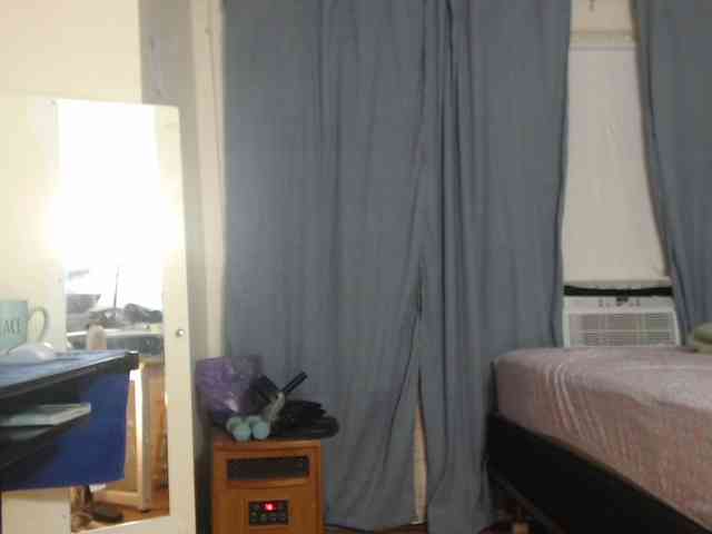 FIXMYASSTOO webcam