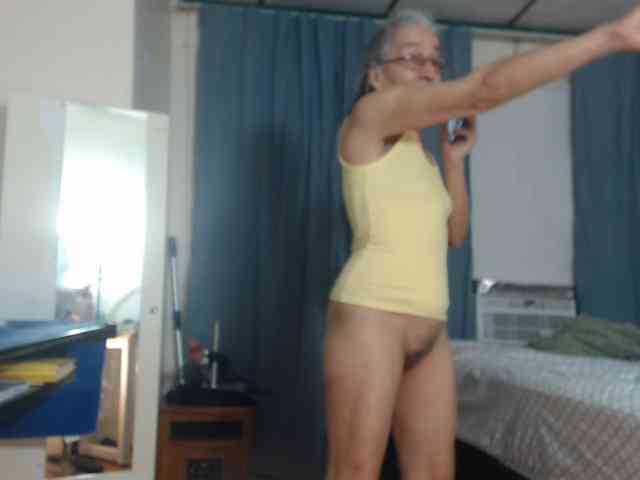 FIXMYASSTOO webcam
