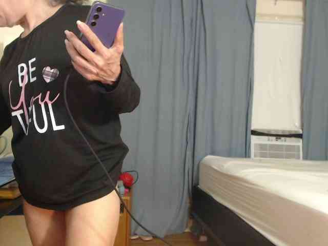 FIXMYASSTOO webcam