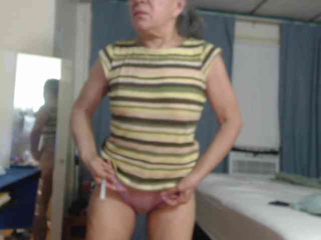 FIXMYASSTOO webcam