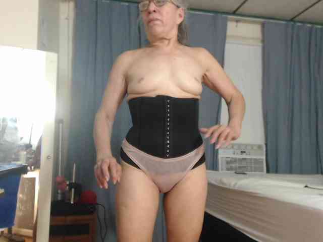 FIXMYASSTOO webcam