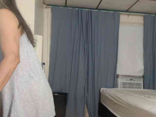 FIXMYASSTOO webcam