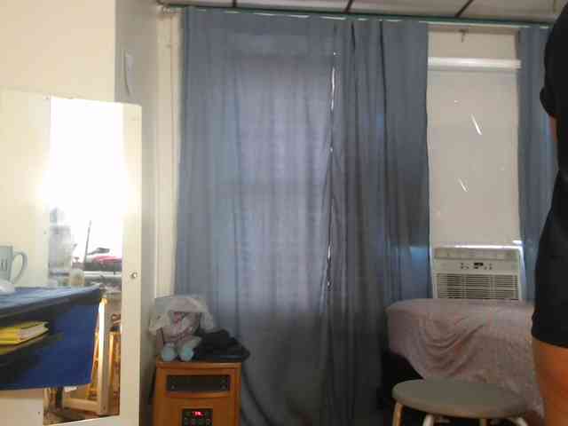 FIXMYASSTOO webcam