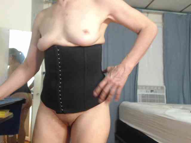 FIXMYASSTOO webcam