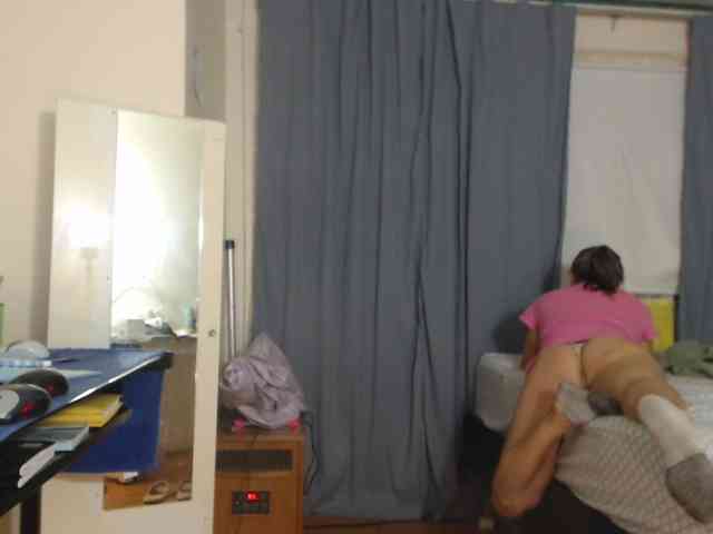 FIXMYASSTOO webcam