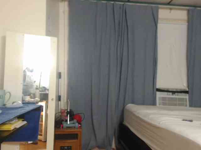 FIXMYASSTOO webcam