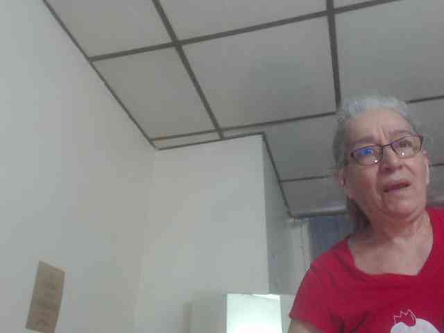 FIXMYASSTOO webcam
