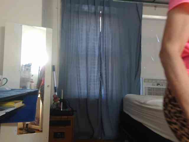 FIXMYASSTOO webcam
