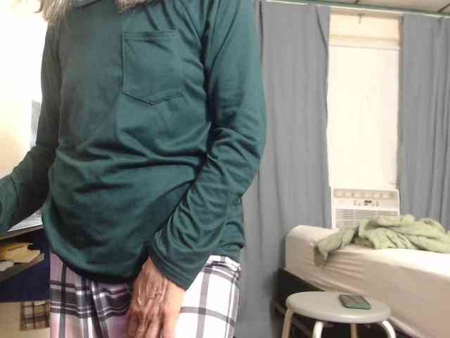 FIXMYASSTOO webcam