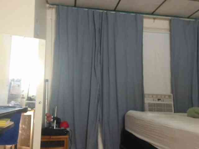 FIXMYASSTOO webcam