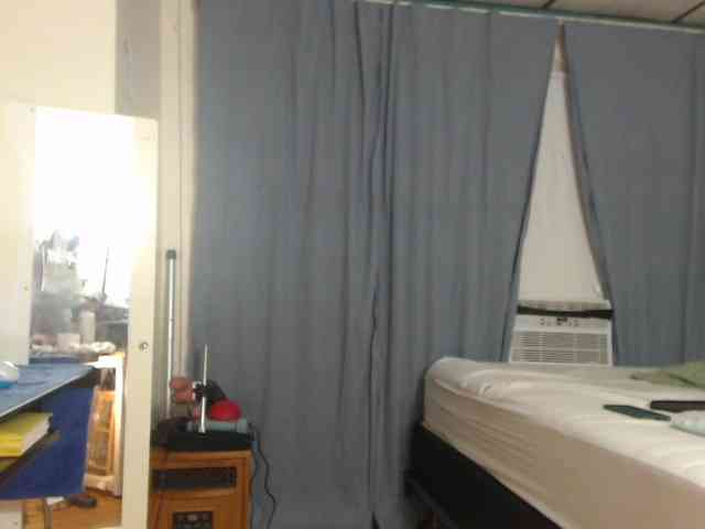 FIXMYASSTOO webcam