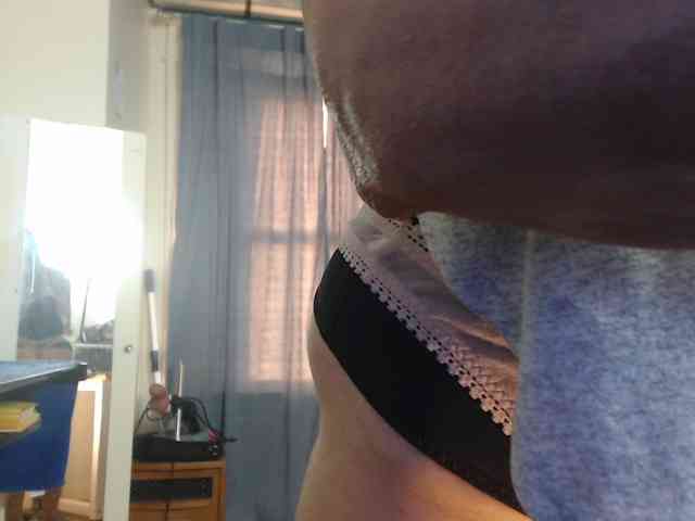FIXMYASSTOO webcam