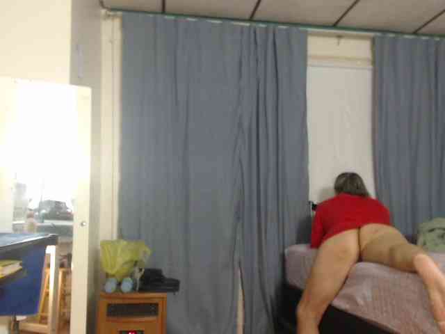FIXMYASSTOO webcam