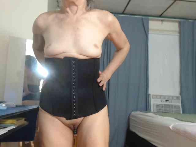 FIXMYASSTOO webcam