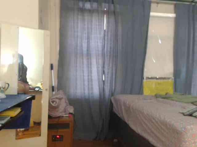 FIXMYASSTOO webcam