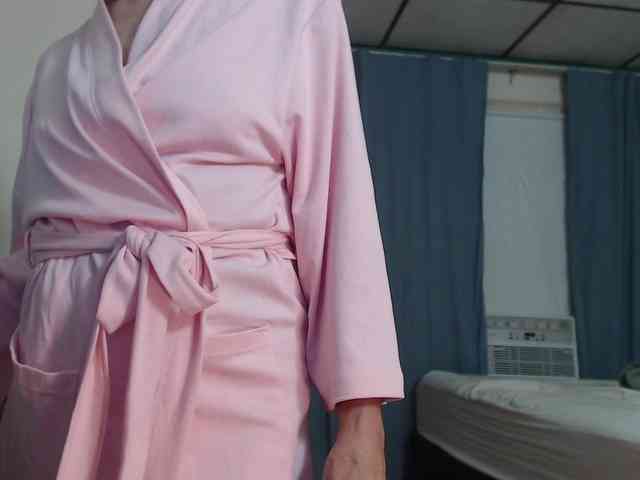 FIXMYASSTOO webcam