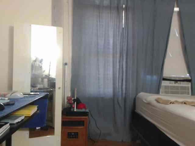 FIXMYASSTOO webcam