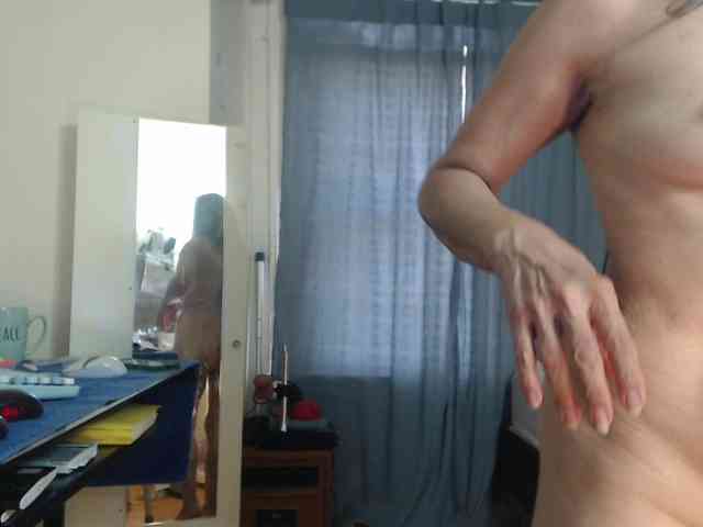 FIXMYASSTOO webcam