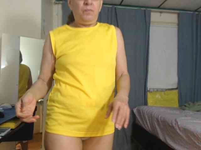 FIXMYASSTOO webcam