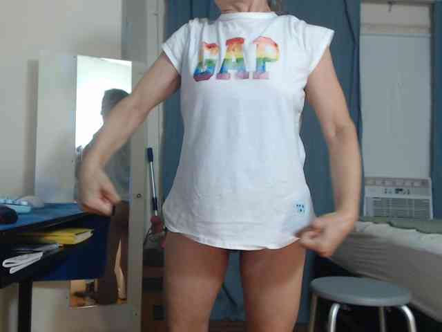 FIXMYASSTOO webcam