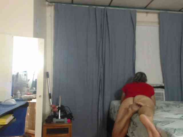 FIXMYASSTOO webcam