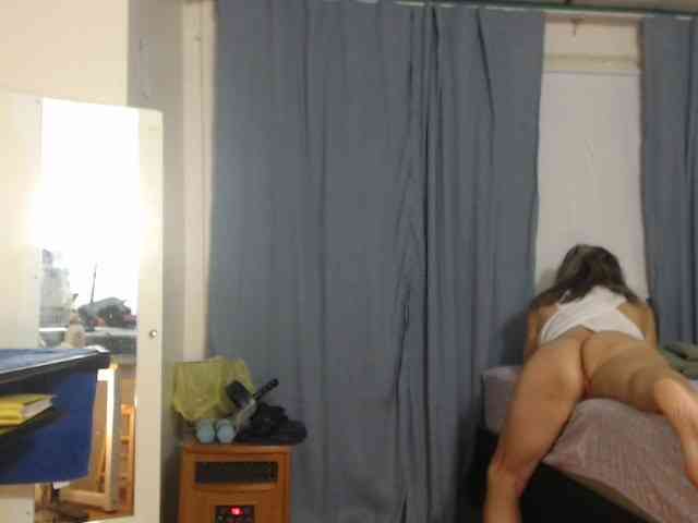 FIXMYASSTOO webcam