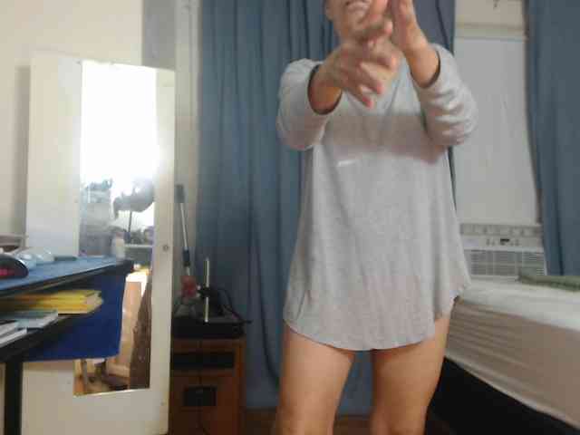 FIXMYASSTOO webcam