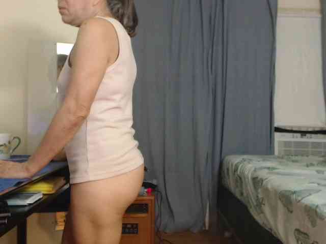 FIXMYASSTOO webcam