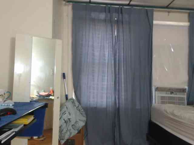 FIXMYASSTOO webcam
