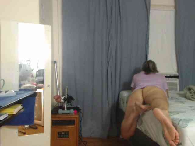 FIXMYASSTOO webcam