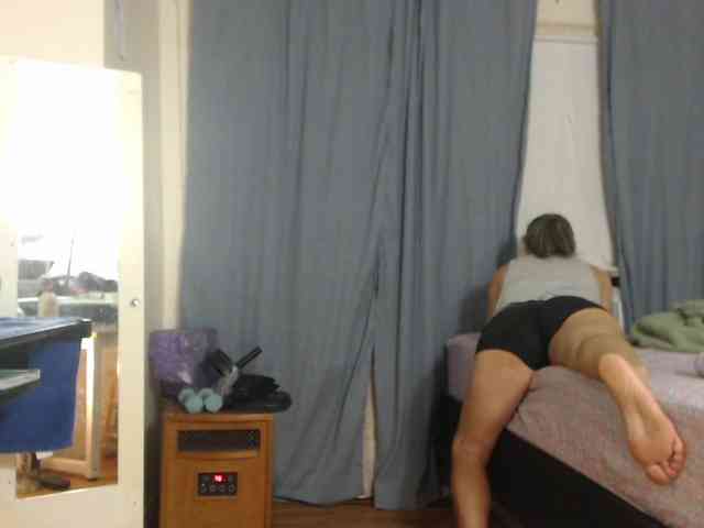 FIXMYASSTOO webcam