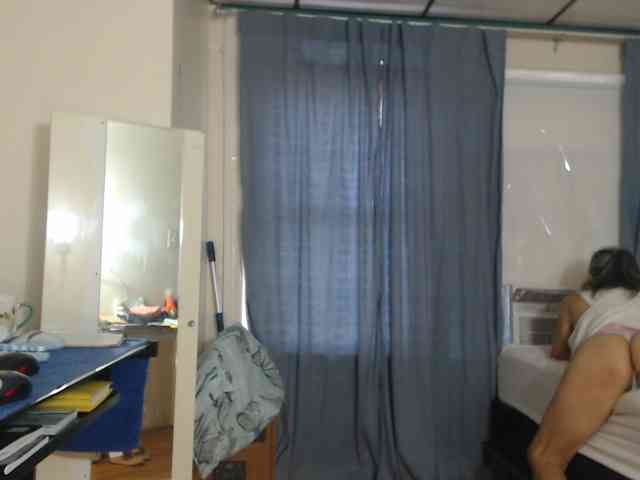 FIXMYASSTOO webcam