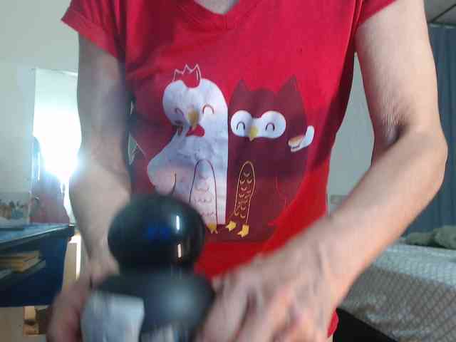 FIXMYASSTOO webcam