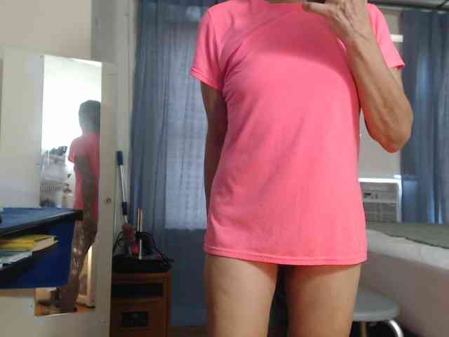 FIXMYASSTOO webcam