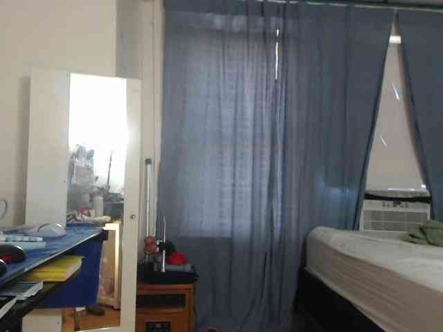 FIXMYASSTOO webcam