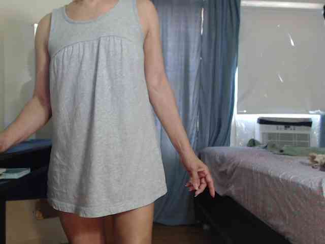 FIXMYASSTOO webcam