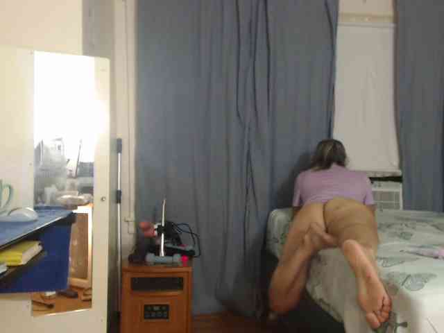 FIXMYASSTOO webcam