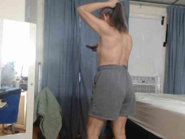 FIXMYASSTOO webcam