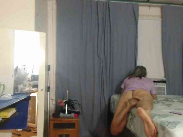FIXMYASSTOO webcam