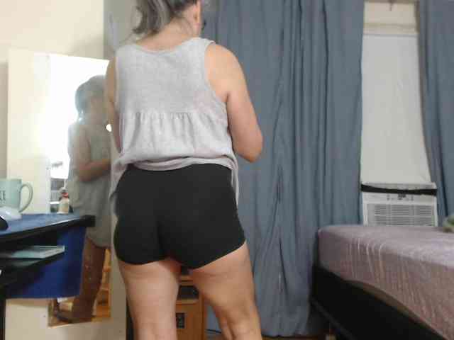 FIXMYASSTOO webcam