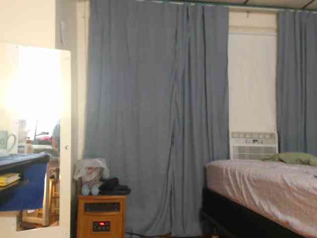 FIXMYASSTOO webcam