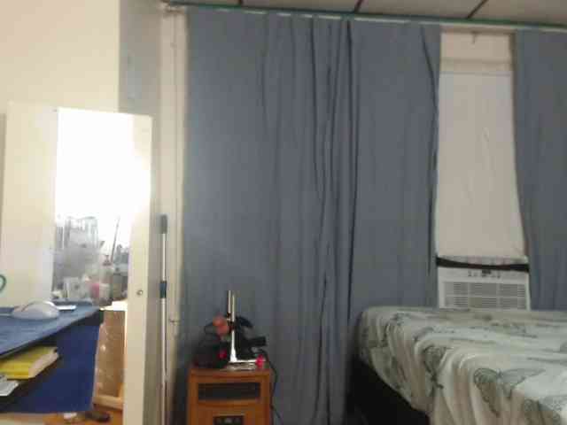 FIXMYASSTOO webcam