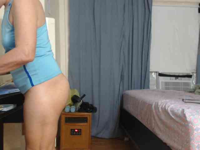 AnalTaxi Live Webcam on BongaCams