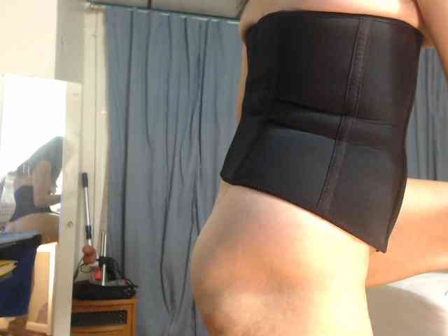 FIXMYASSTOO webcam