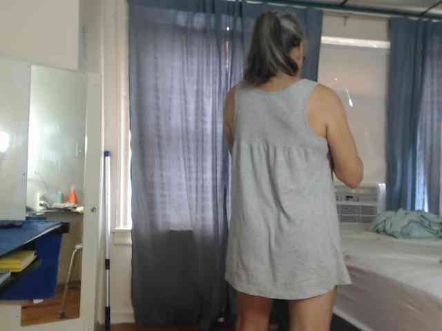 FIXMYASSTOO webcam